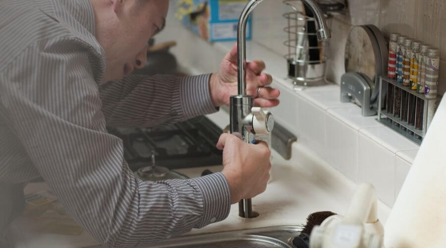 Professional sink repair in Mona, UT